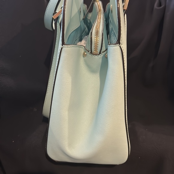 Kate spade light turquoise bag, approximately 12 x 11 1/2 divided into three - Picture 3 of 10